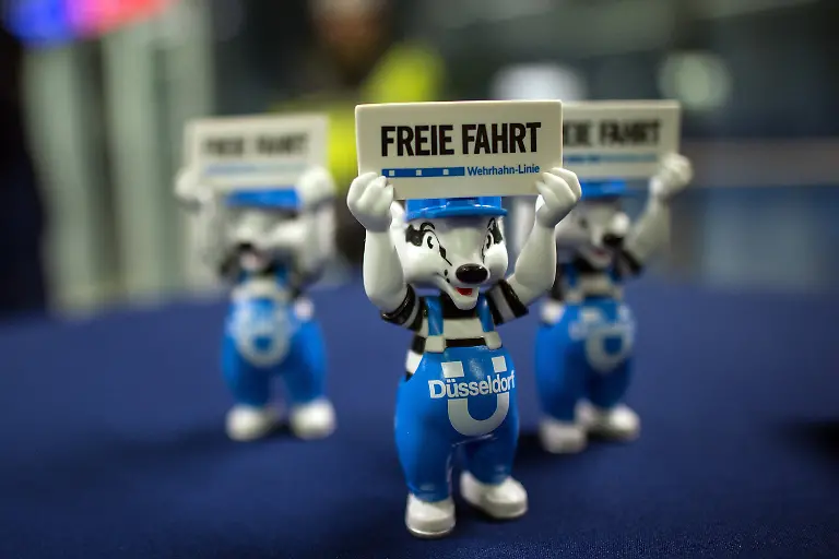 169c46a6fcf4dc638fb4c44531f8320d