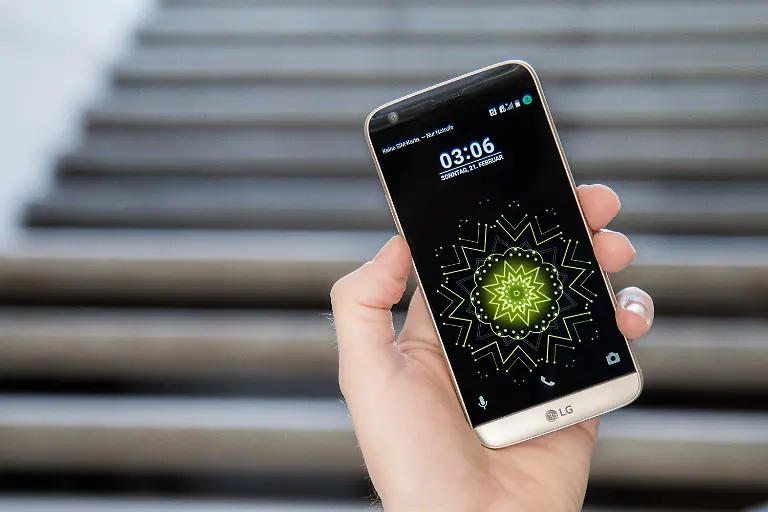 LG-G5-1-3