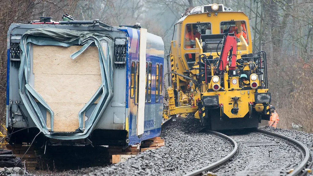 20e5efb77671602502fedcf5535b56d1