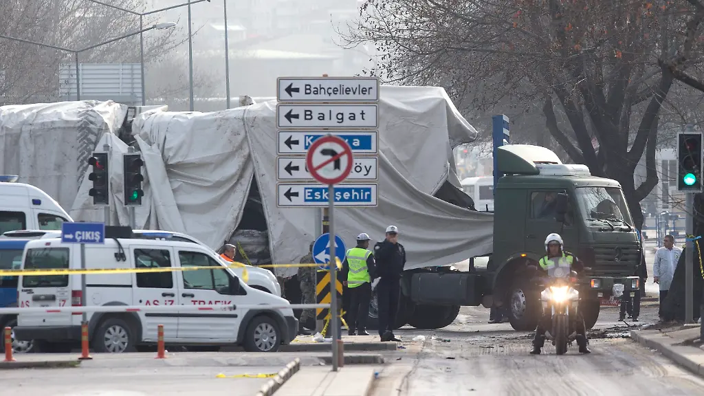 d5200a211195525cec1904d9cb92dd59