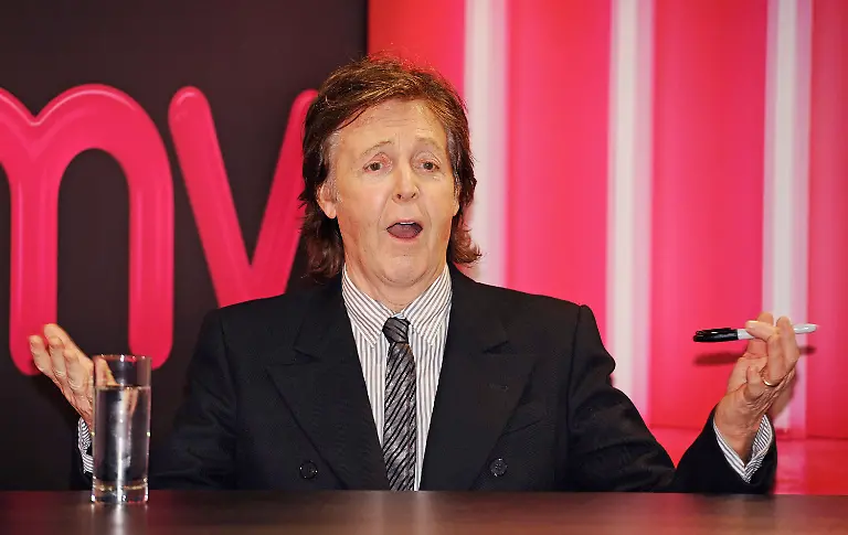 4789c39b1b494e46bec941e63ad1f054