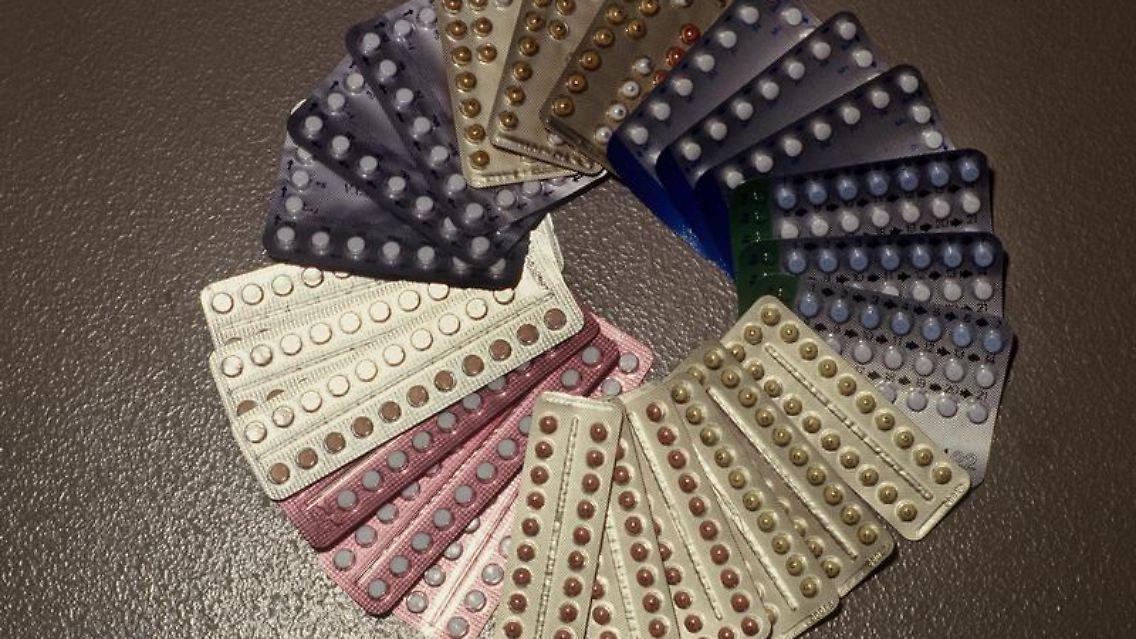 Menstruelle Migräne lässt sich kurieren. Patientinnen sollten ihre Pille ohne Pause nehmen.