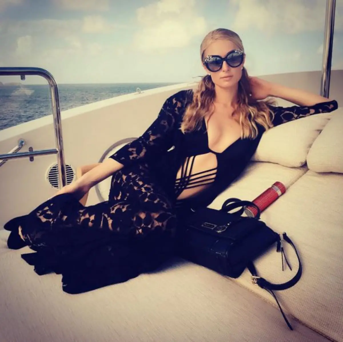 paris-hilton-4