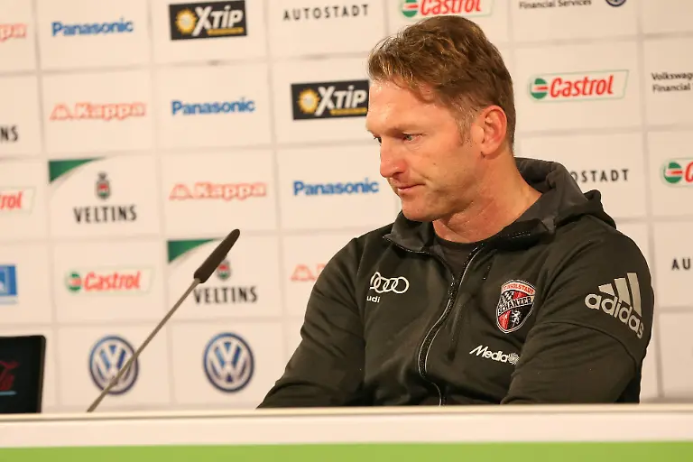 d13fa8a9c9eaaf3a1cca046a8a95db23