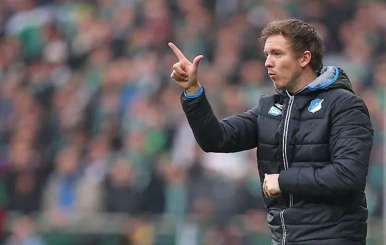 049a304266b76598a27563cada0f5839