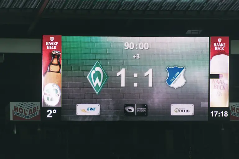 73a63463a3348c9b8d08b1e40f50a015