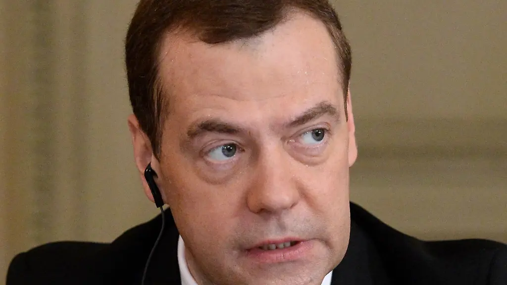 f328365707375a5d61078a606e5149f3