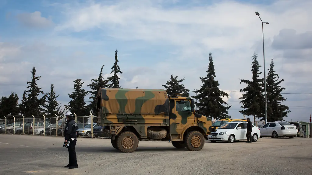 a3f33dad320741bffa4fd7d12962ccd6