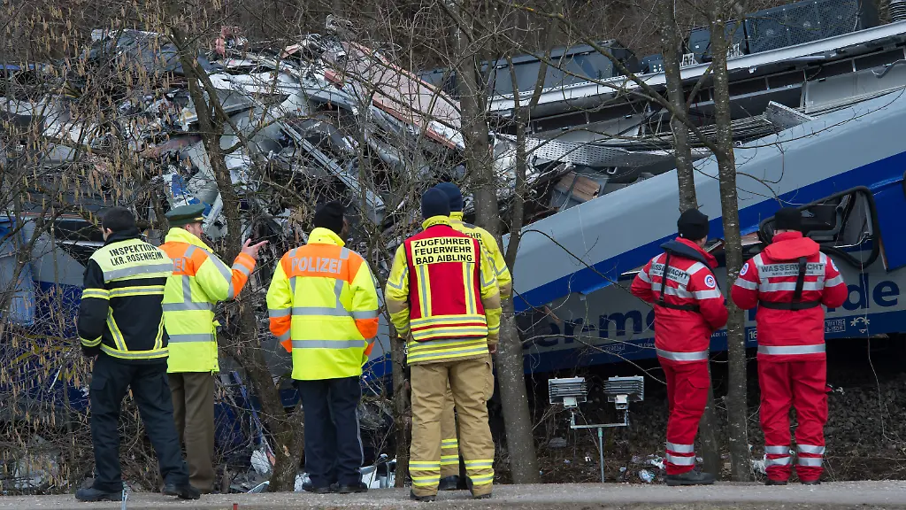 e59357d692f3ce4543c803bc355ccc57