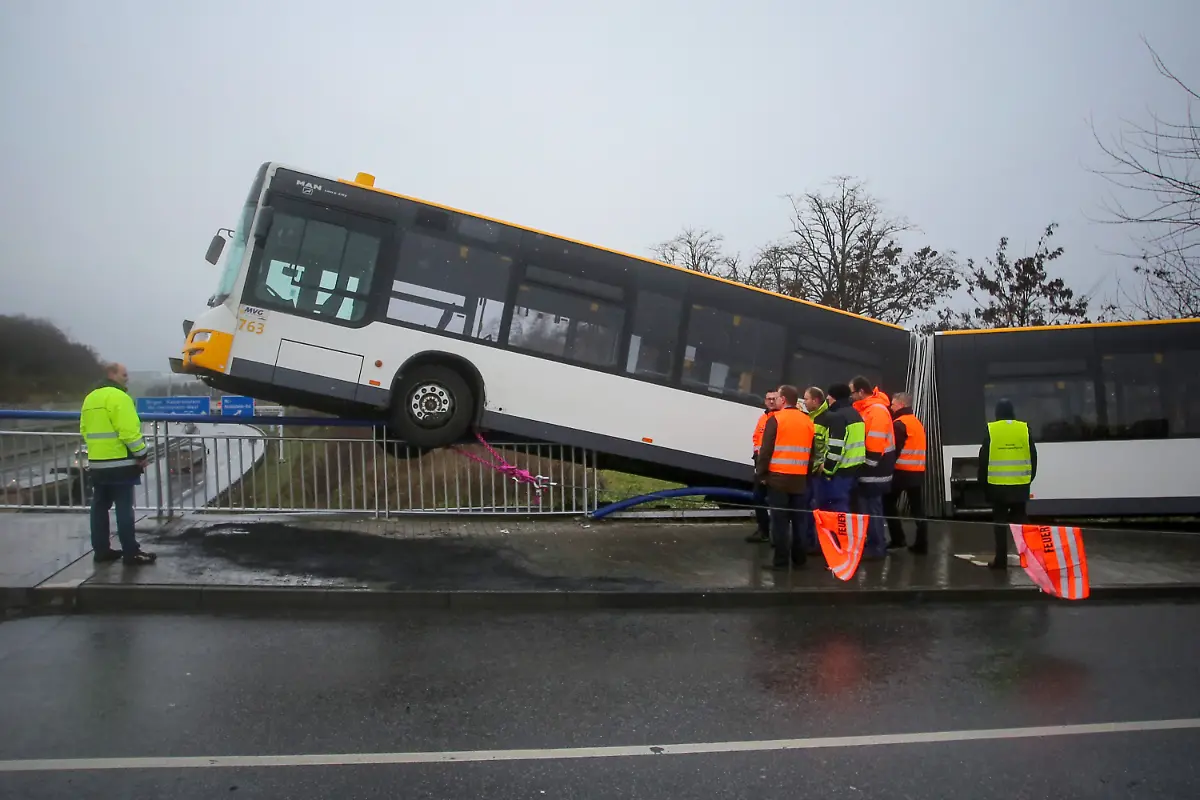 e17830f5f9492a9673caf612259a88a1