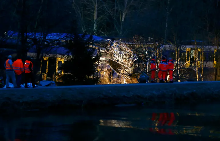 1f148825051212016dfa3581a722d573