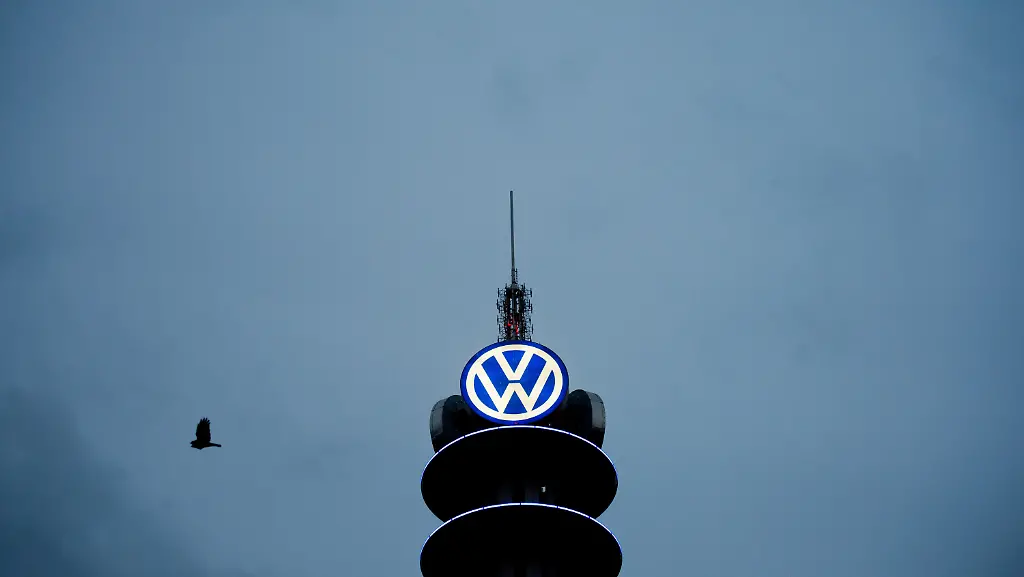 4db0d61afd52a149a0e59cfc3831103b