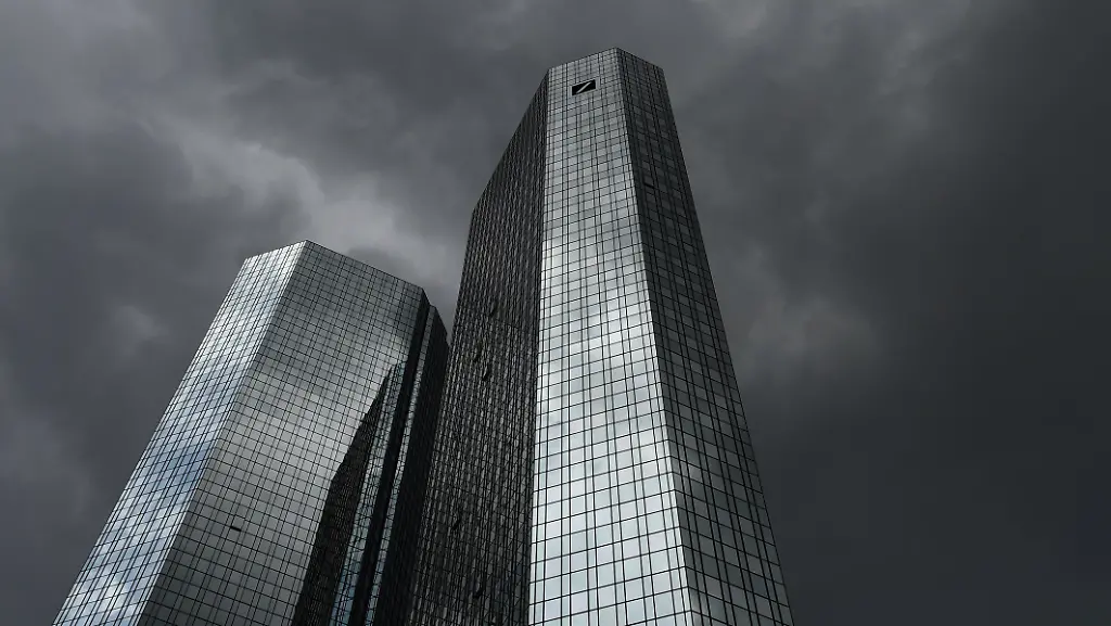 b2df5737a3bdbffcb4e3661e63a8ddd6