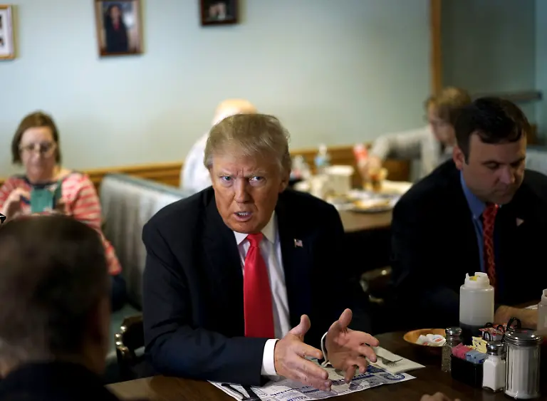 02f6ec0d9d58aebdba62ba68725ebe35