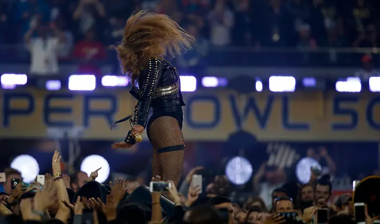 40321c7ff1614ec7b78aad983edf4858