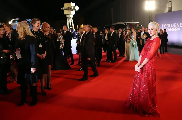 026fda2941142a83f2c74ee7cf83287b