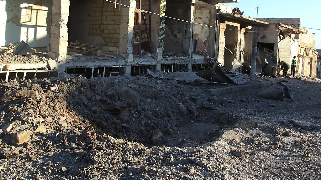 Nach-fast-vierjaehrigen-Kaempfen-liegt-die-syrische-Grossstadt-Aleppo-in-Schutt-und-Asche