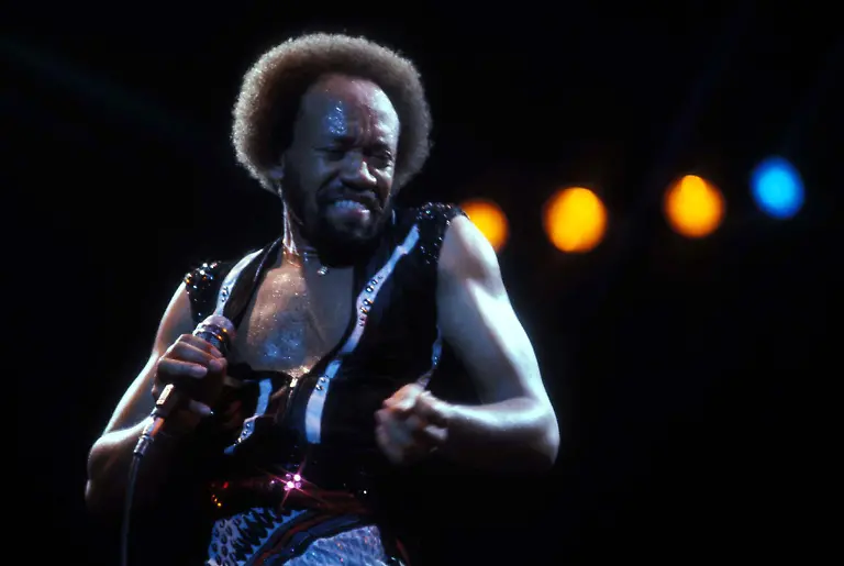 ade882d3378bd9179a473c63e79dbcda