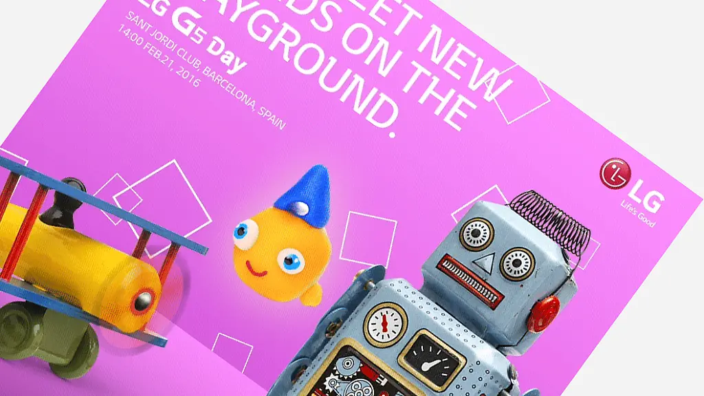 Come-Meet-New-Friends-On-The-Playground-quer