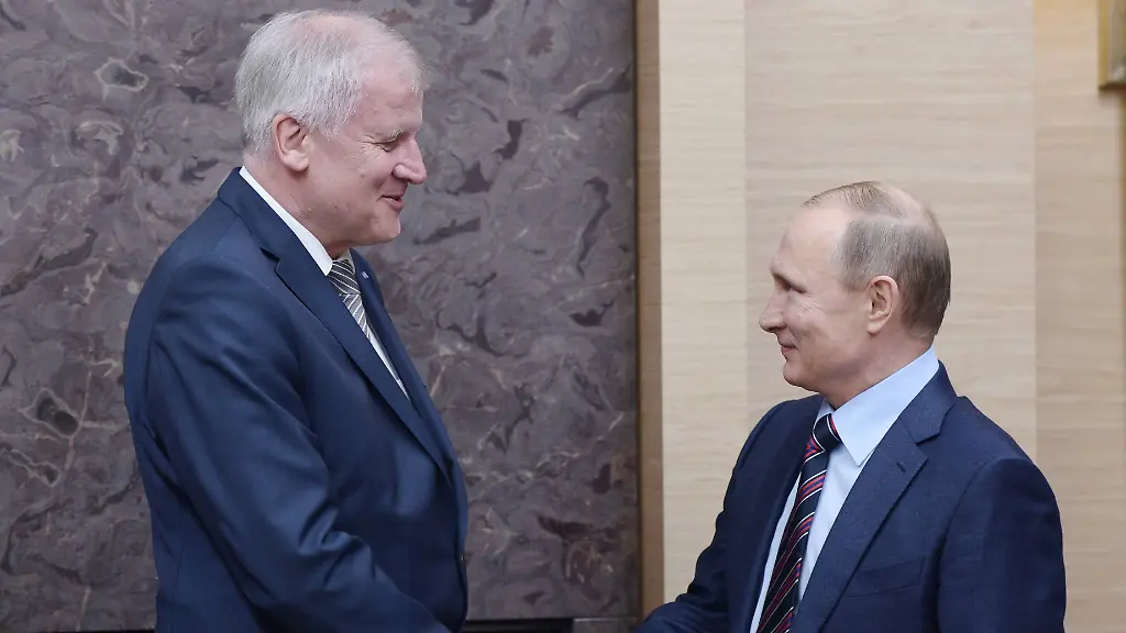 7751398b68f00630a8958e967173d4e6