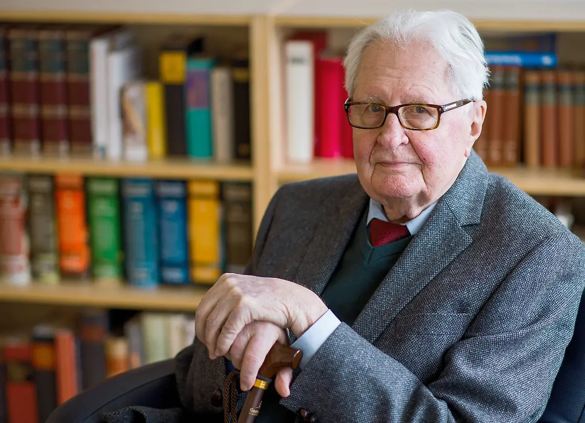 948519f5cc3bd1aa356e82a59c77bfed