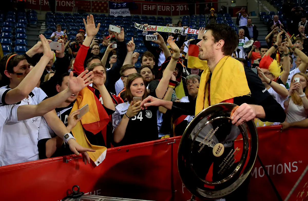 e9129fed0d149f764d0e9e54720ba6d9