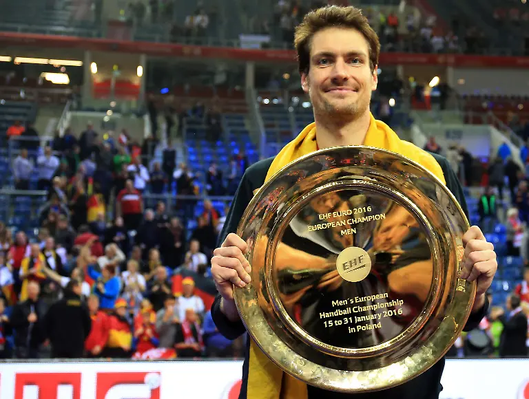 7b57238eee4904209d13c16f152cfbe2