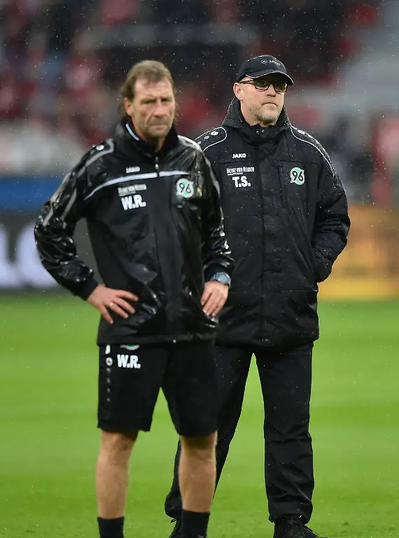 5b64d915316c4ca5a55f6c34d03e7e13