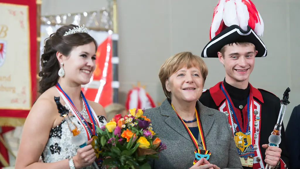 22d9503ee6900e6010e88e8f75810b17