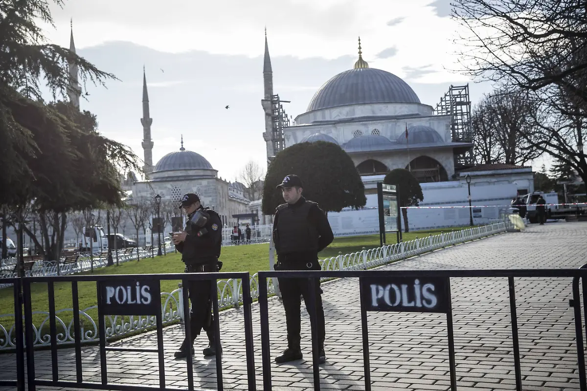 727112e187ce4b022eb2b2fc44f9734f