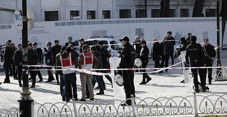 2e4edcd3ef18c4451a8347afe405a792