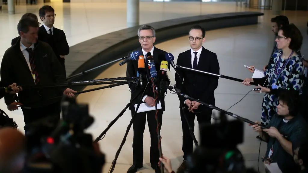 30c804672f1f9ef256d5505a1cce6ec7