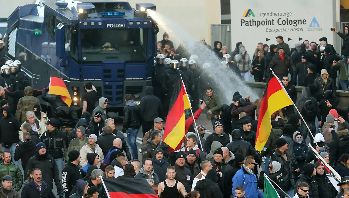 1795e1994221c255e3db0976ad10cb49