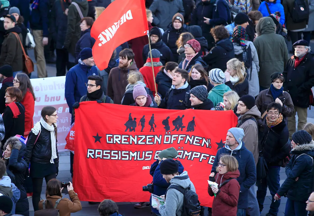 a28ddb4c666238626aaf404dbbbf438b