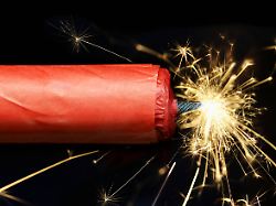 Regeln für Kauf und Lagerung  : Böller, Raketen und Co jetzt schon online zu kaufen?