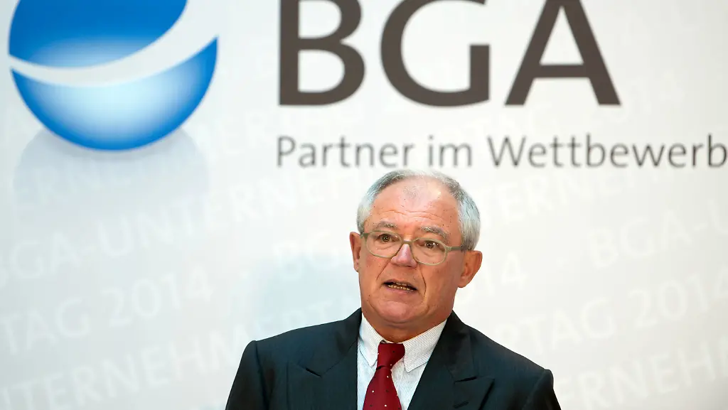 332b9dd21f77b133942e67ec9b3aacd5