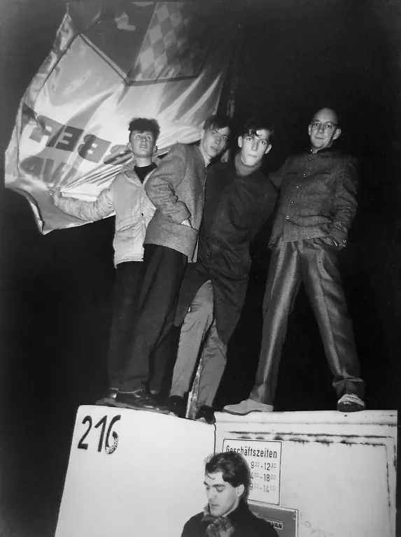 MKG-GenialeDilletanten-PalaisSchaumburg-Bandfoto
