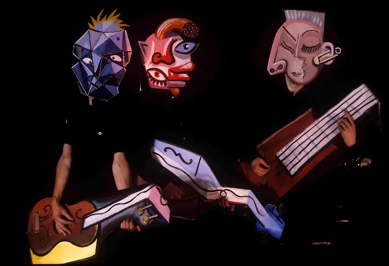 MKG-GenialeDilletanten-DerPlan-Es-ist-eine-Fremde-und-seltsame-Welt