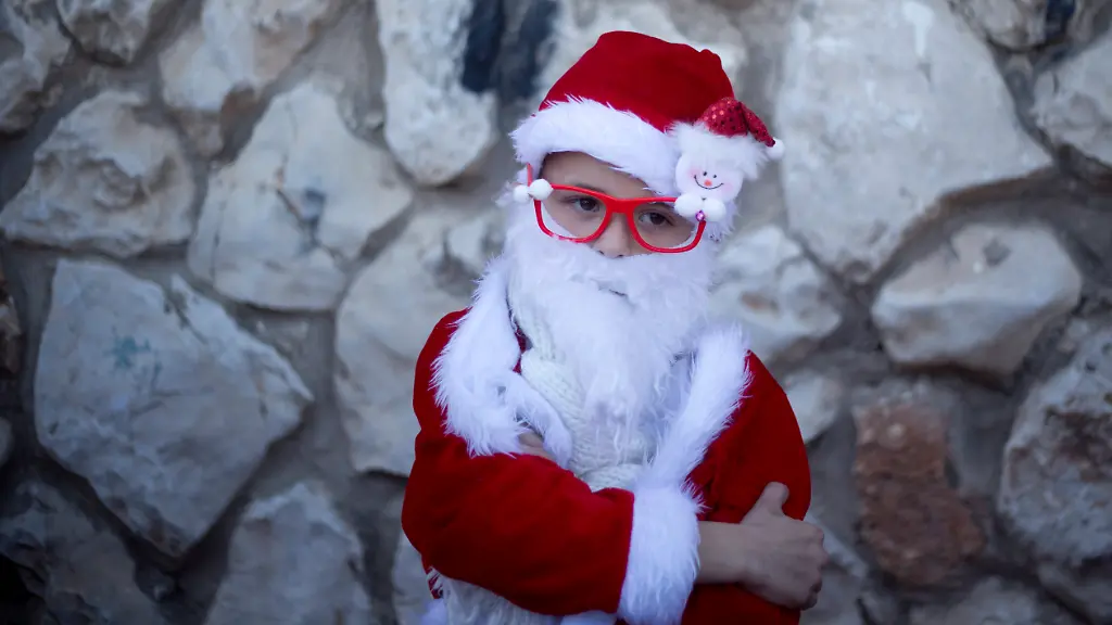 3daa2f23128f90694227fd9154ad1ac8