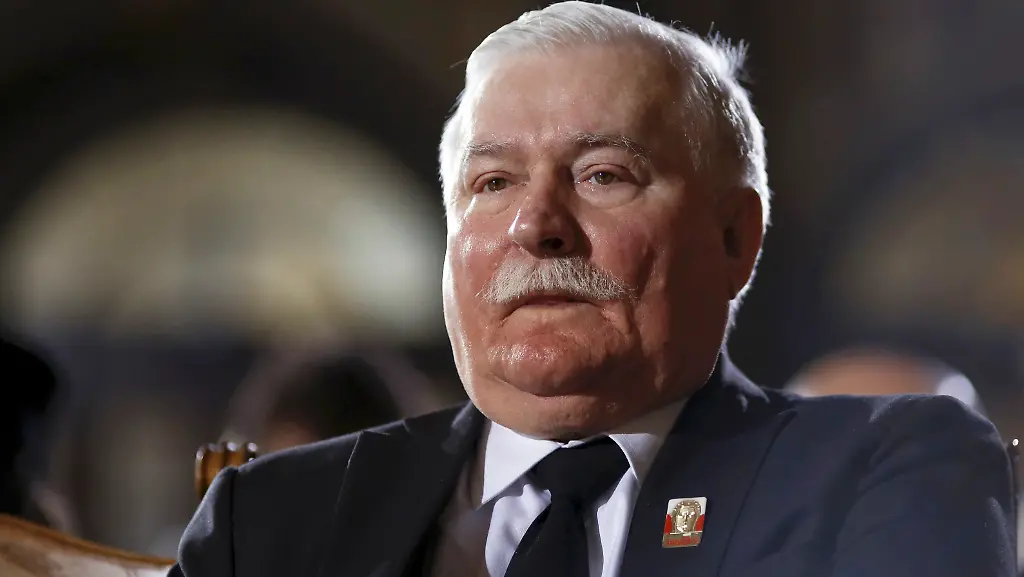 532909704419e71f9c87d76eb3b6b32c