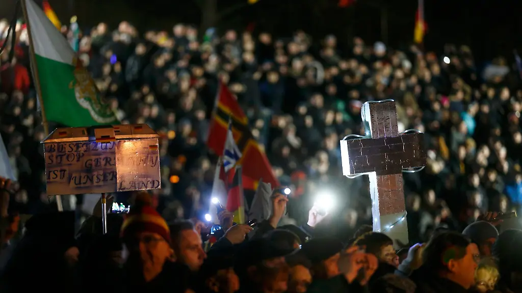 a8f77a5e7bfcd7b82f60db53b8680800