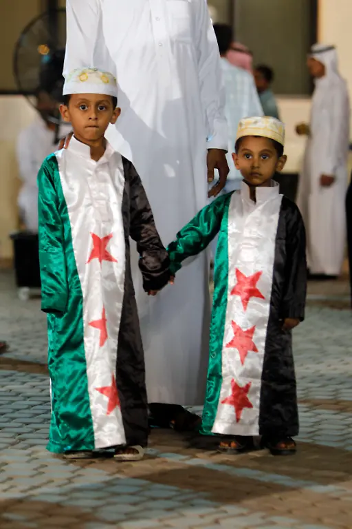 Kinder-tragen-Flagge