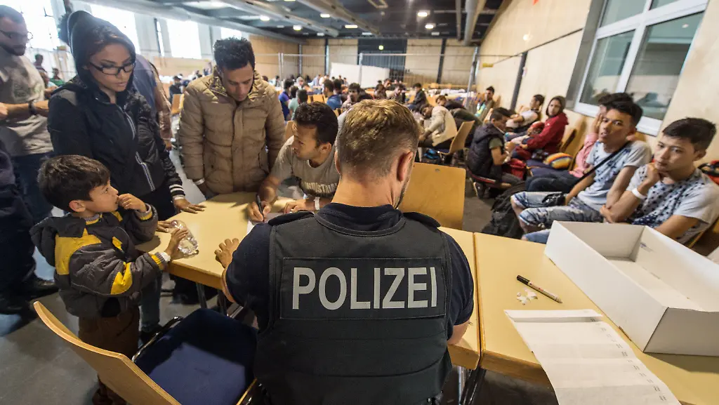 b9b0e111b89ce1df0a4e5bb320ffa23f