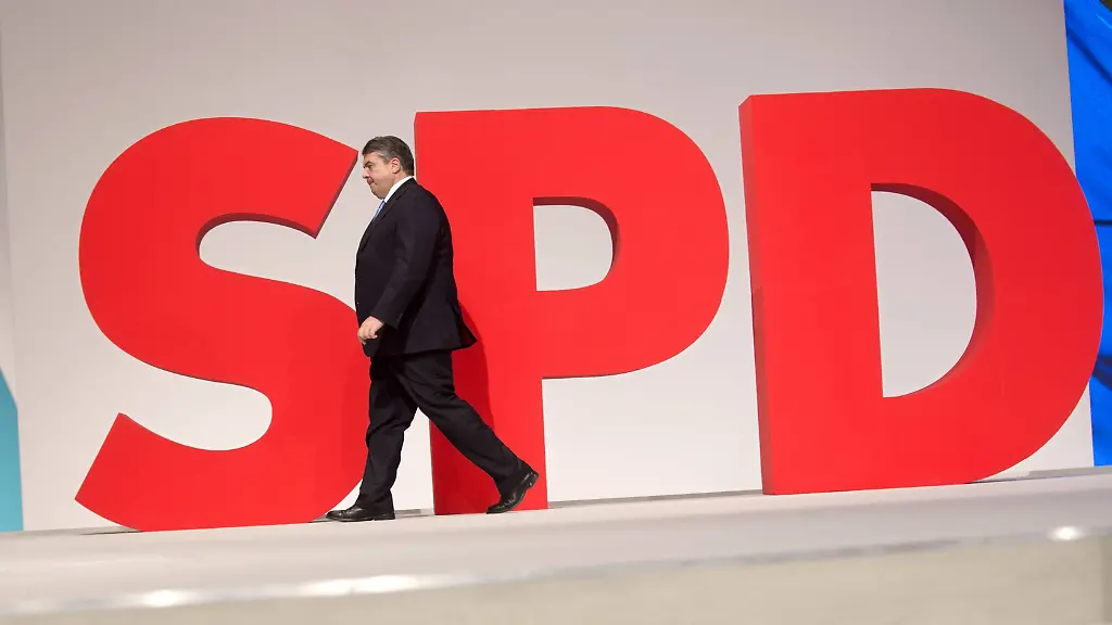 ecc76efd24f1faf583f5ebb4f0ec21d4