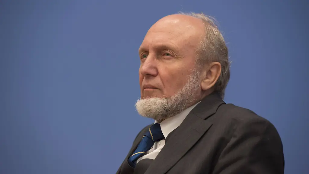 8bbd7e1ff7d2f868632ee4a446e5eef9