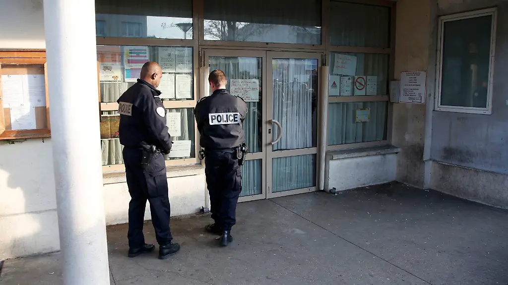 77c6f3f08a49b9666224c5751a0bea4b