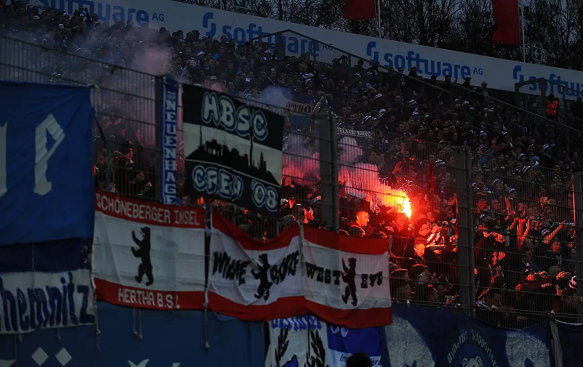 dce595a8be2ca23b89641104d3e3b70f