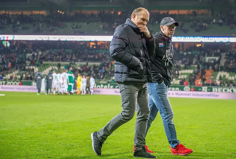 fdd9e12ab79b0390848a52b44fa4a7f6