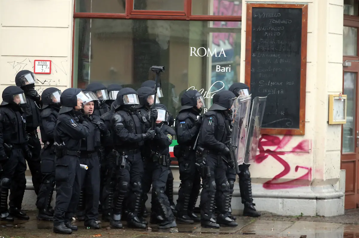 f649d14bd41e471529e55d987b25a6d3