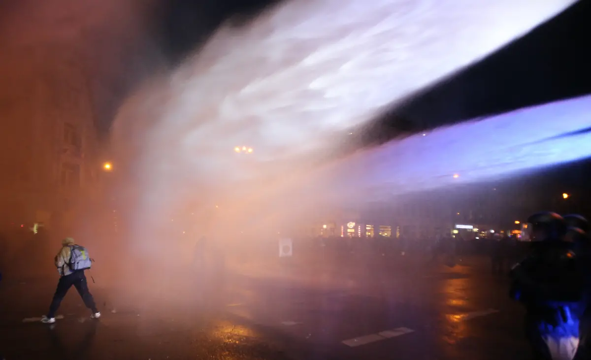 be16d14c6295e8ac42d260c19a29fb88